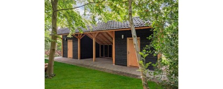 Pool house en bois de grande taille pour piscine de plus de 30m2